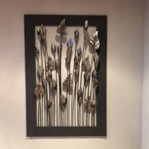 Lilly Silver Metal Wall Art