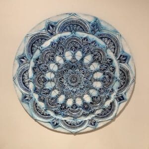 Circular Mandala Wall Art: A vibrant and intricate design with symmetrical patterns